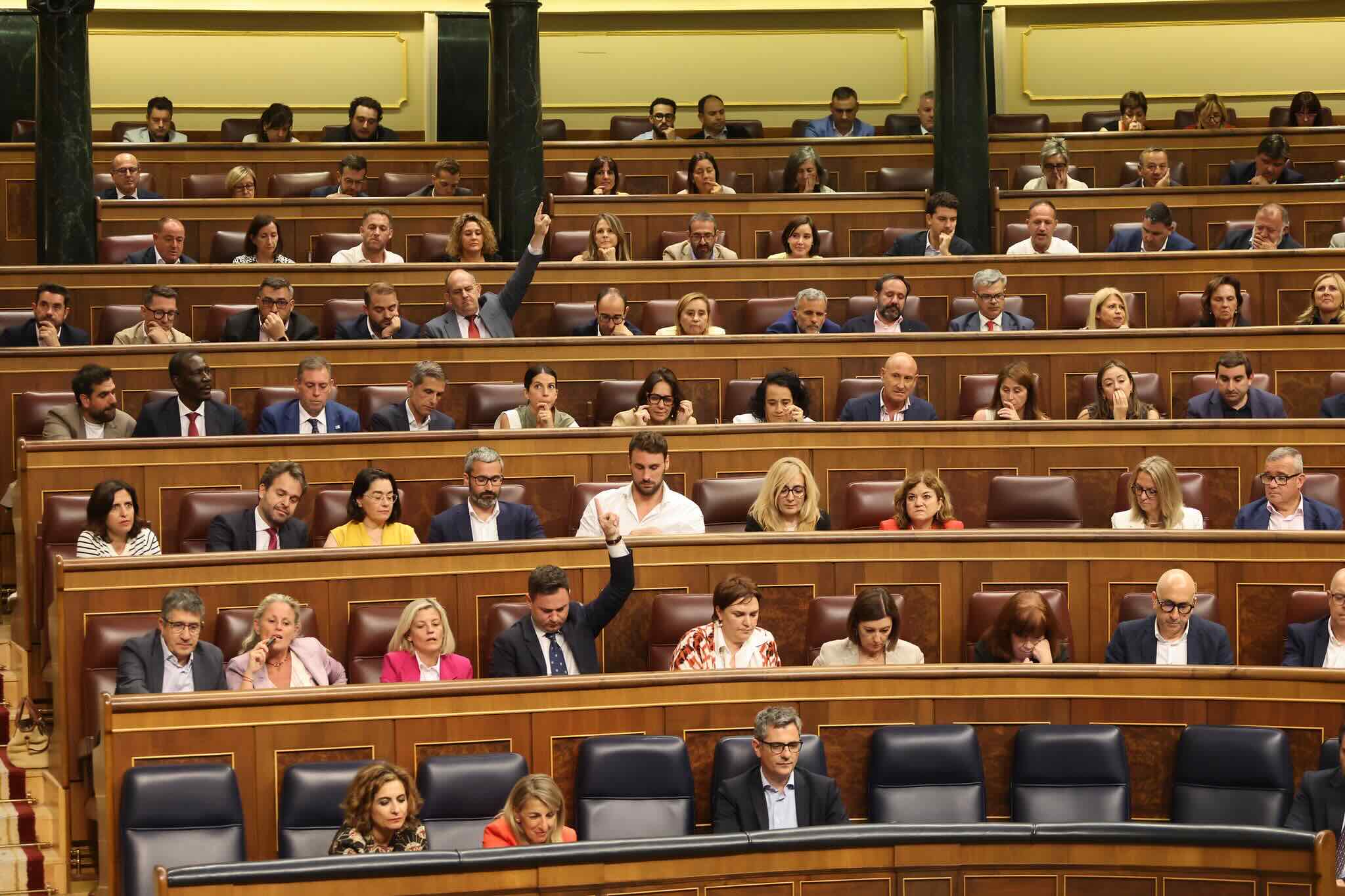 Vista de la bancada de los diputados que forman parte del Gobierno de Sánchez y del grupo parlamentario socialista, este pasado martes en el Congreso.