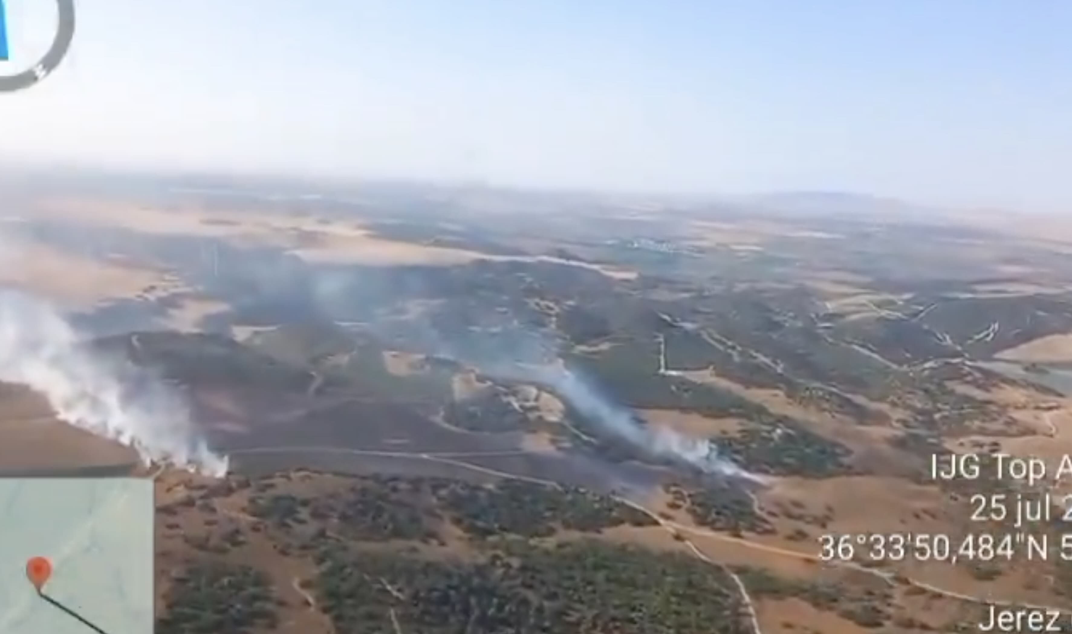 Vista aérea del incendio forestal en Jerez. Vista aérea del incendio forestal en Jerez.