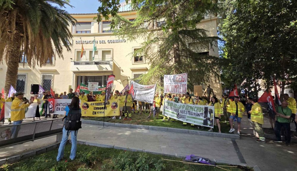 Una de las movilizaciones recientes de los bomberos del Plan Infoca.