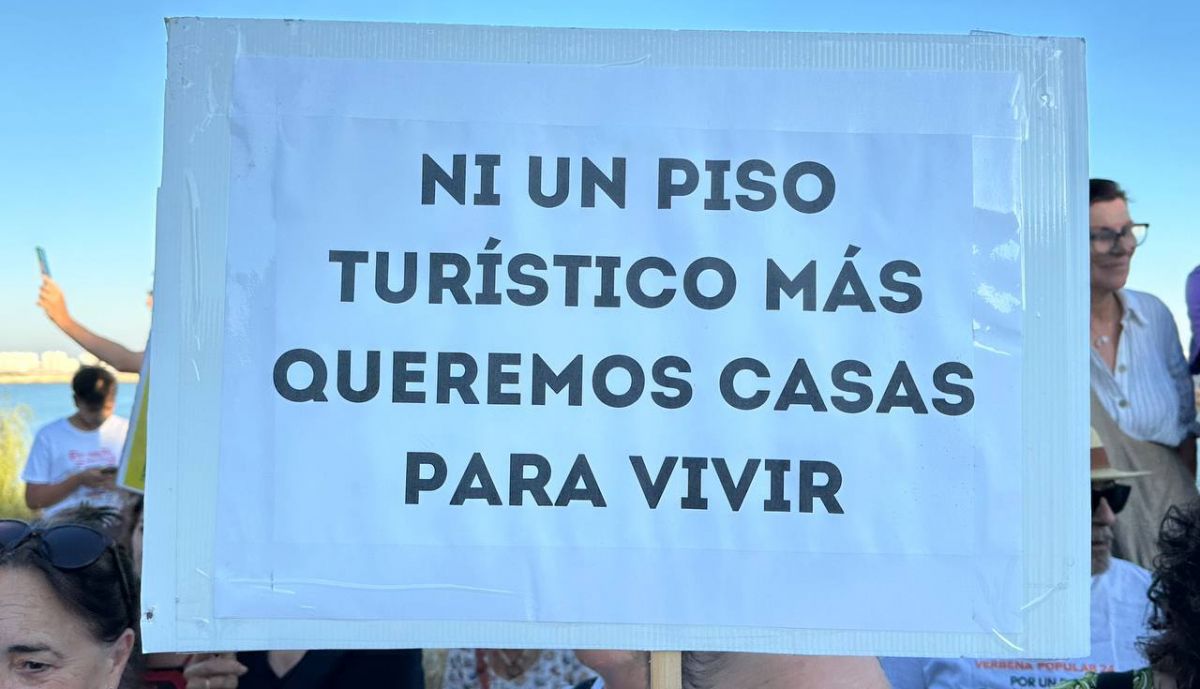 Pancartas durante la protesta.