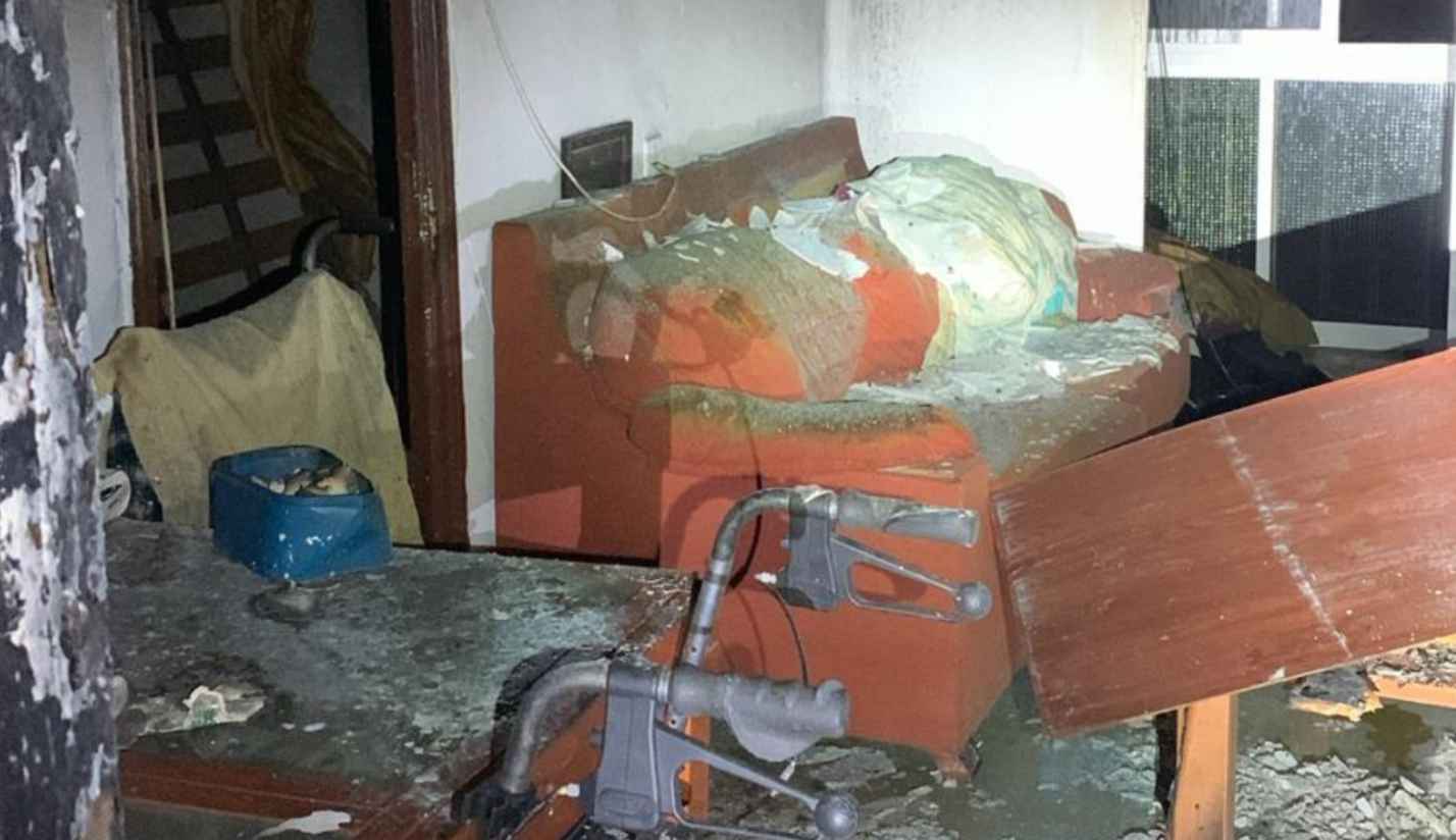 Las consecuencias del incendio en el domicilio de la persona afectada.