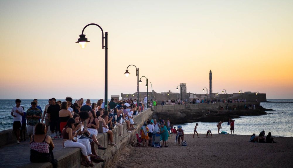 TURISMO CÁDIZ ATARDECER CALETA  21