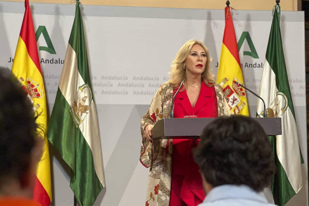 La portavoz de la Junta, Carolina España, este lunes.