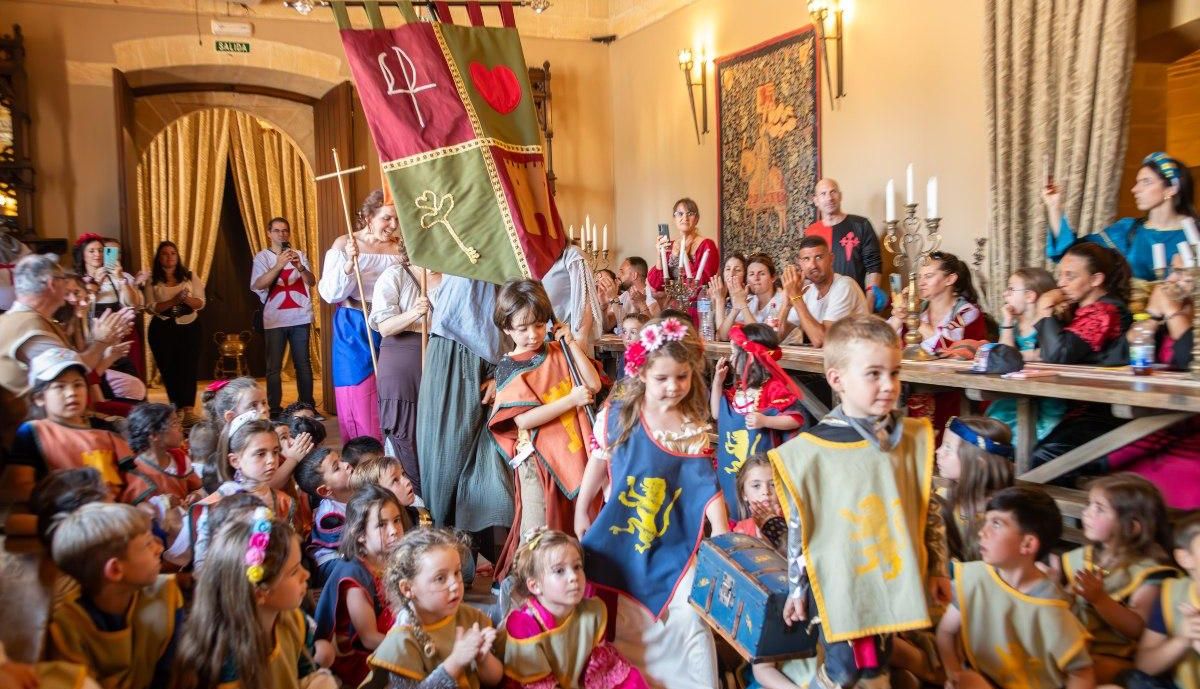 Visitas teatralizadas en el castillo de Almodóvar del Río.