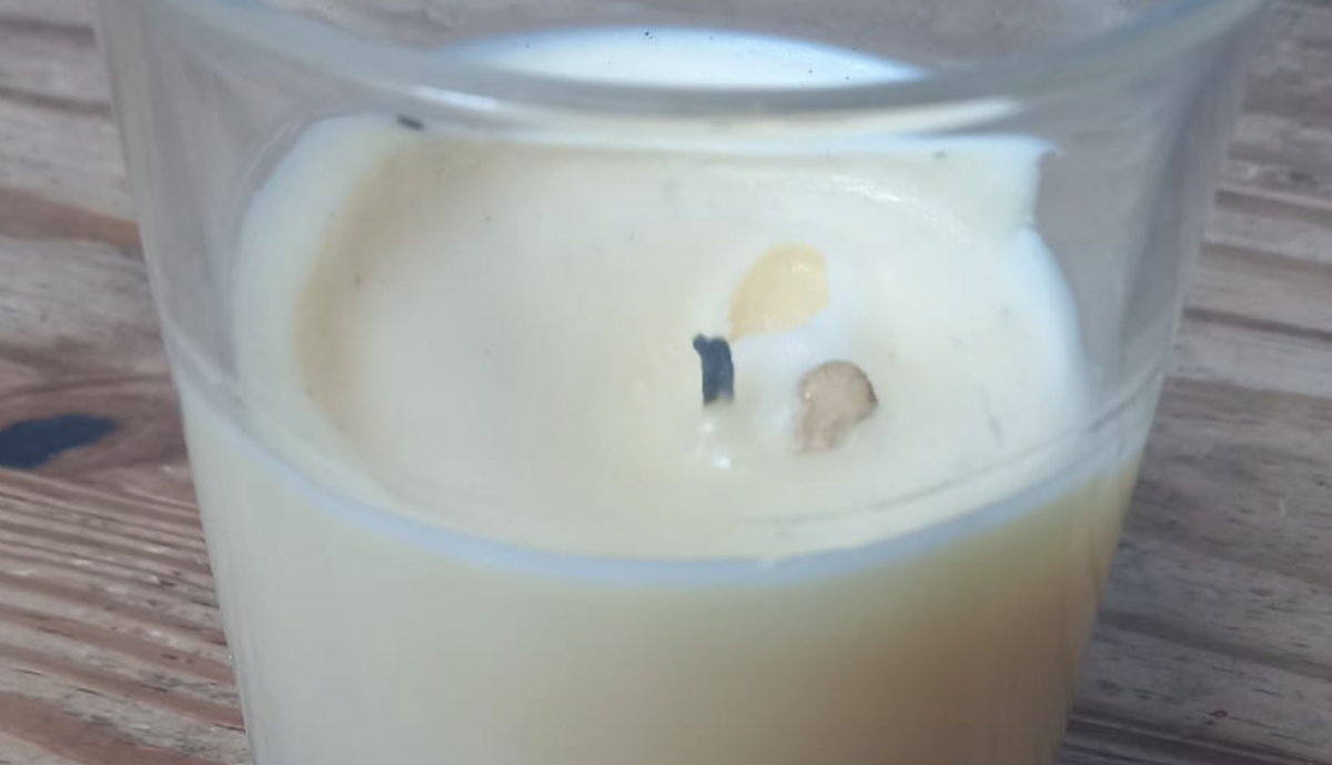 Vela lanzada a la claraboya.