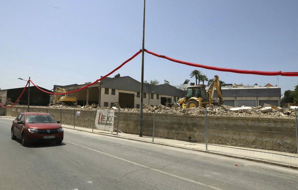 La Ronda del Caracol, tras el derribo del Taller de Fiestas.