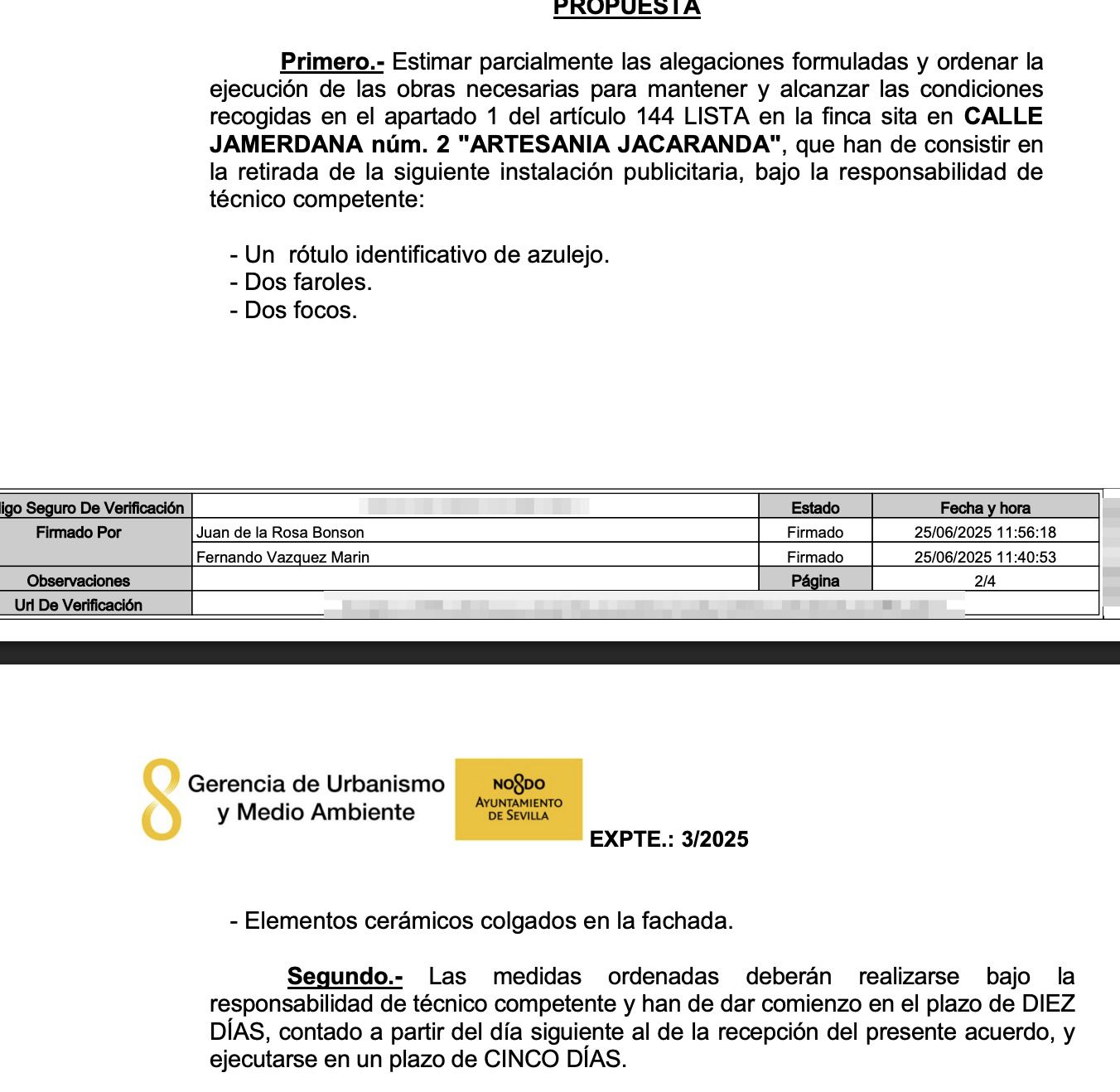 Un expediente contra los azulejos firmado por el delegado y el gerente de Urbanismo.