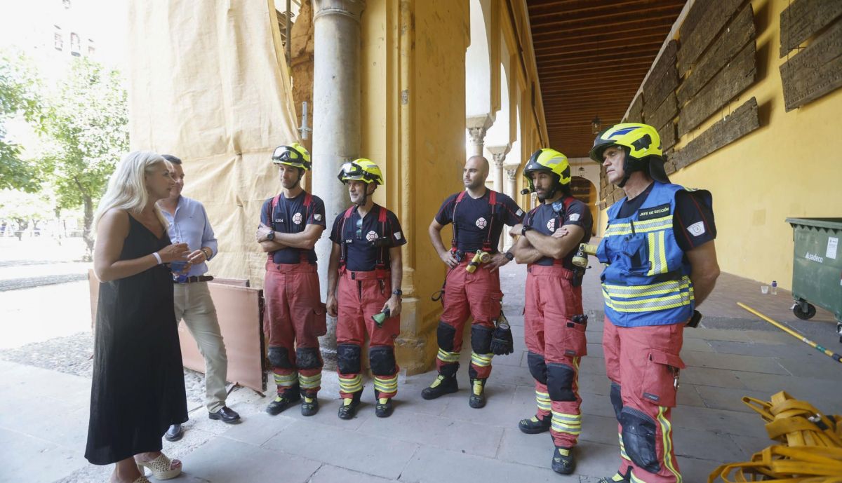 consejera mezquita incendio
