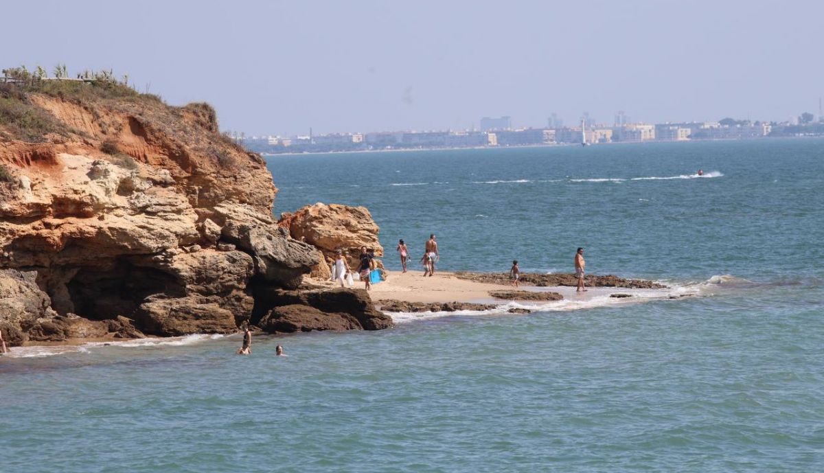 Una playa en la provincia de Cádiz este agosto.