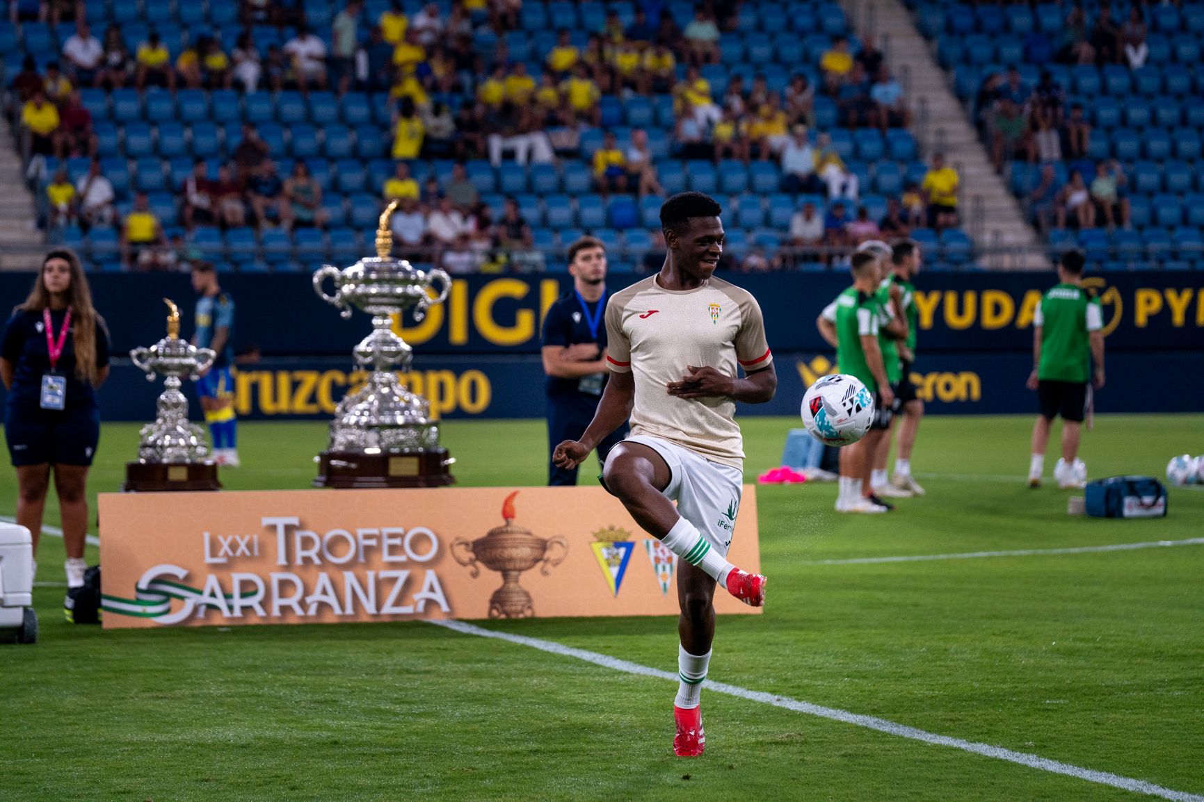 Calentamiento antes de la final.