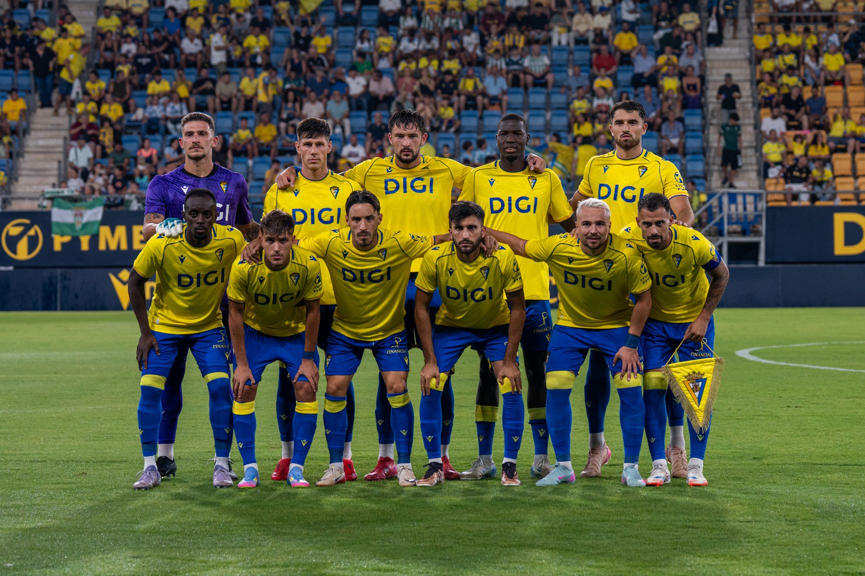 El once inicial del Cádiz CF.
