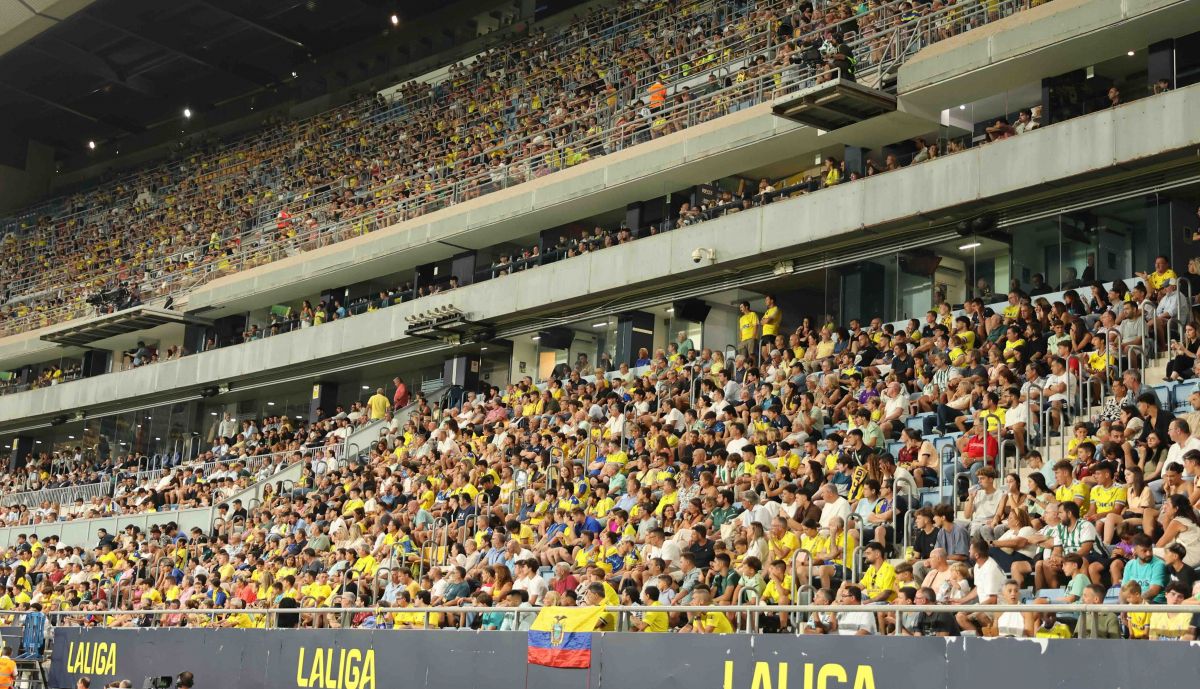 grada nuevo mirandilla trofeo carranza