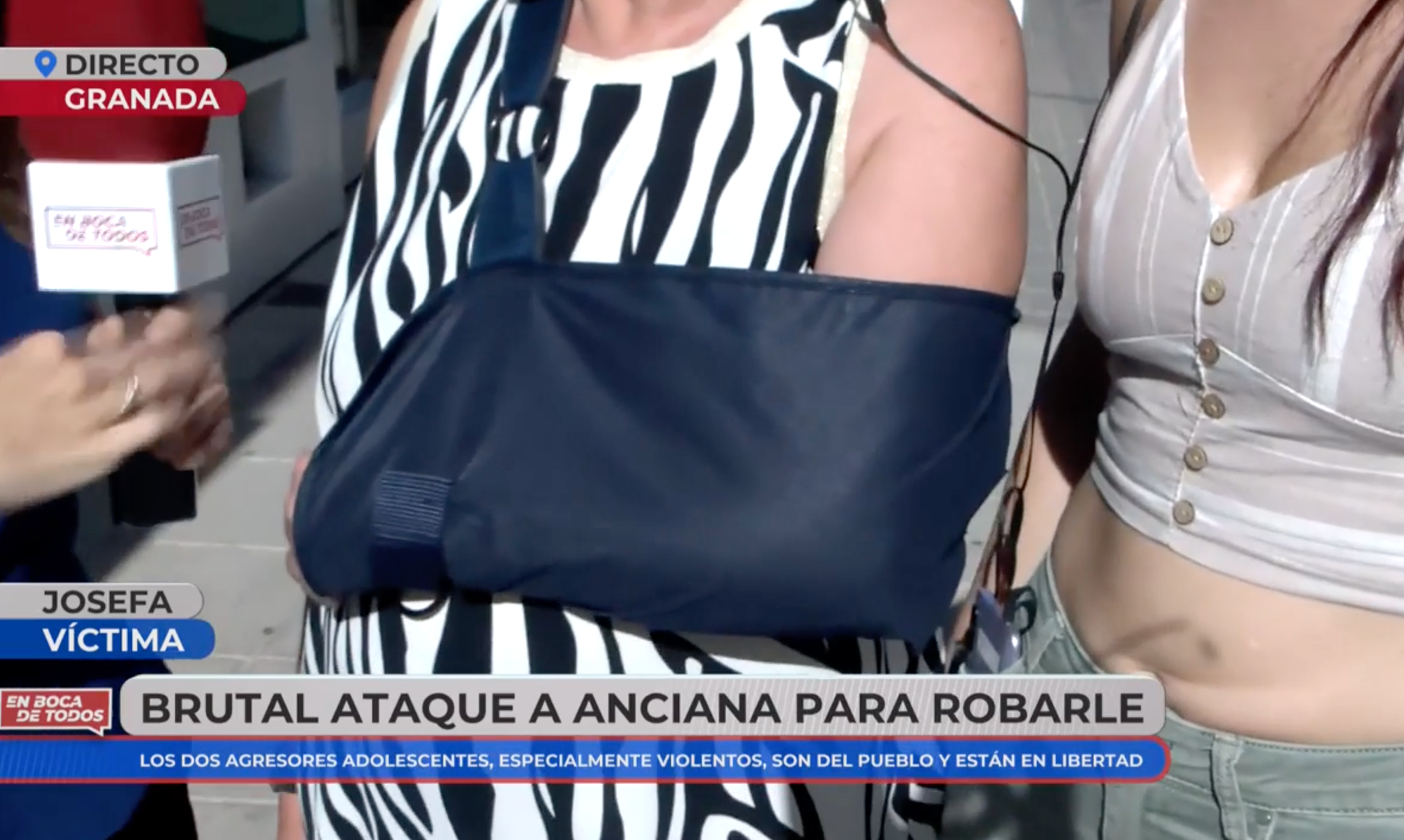 El cabestrillo de Josefa, la víctima de la agresión.