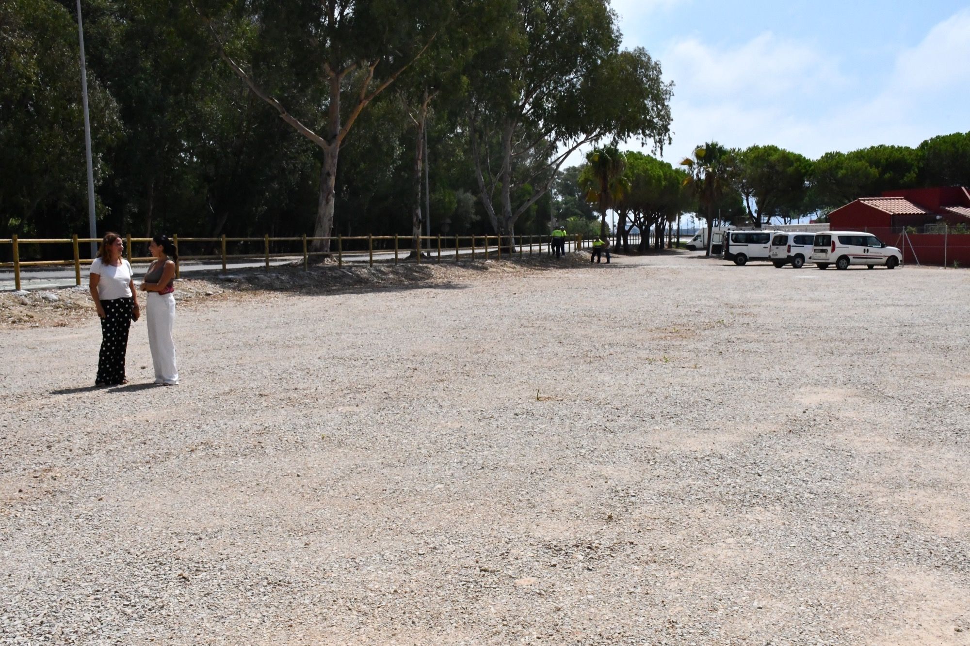 Nuevo aparcamiento en Guadarranque, en San Roque.