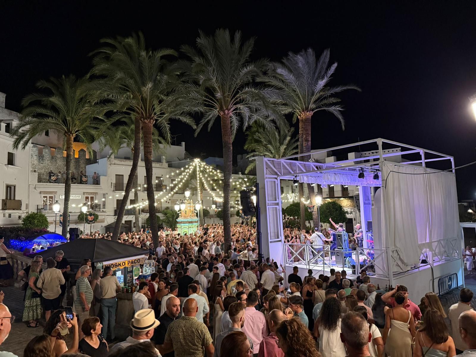 Concierto en la Plaza de Los pescaítos en Vejer este sábado.