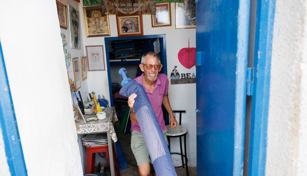 Juan el Sombrillero de Rota  11