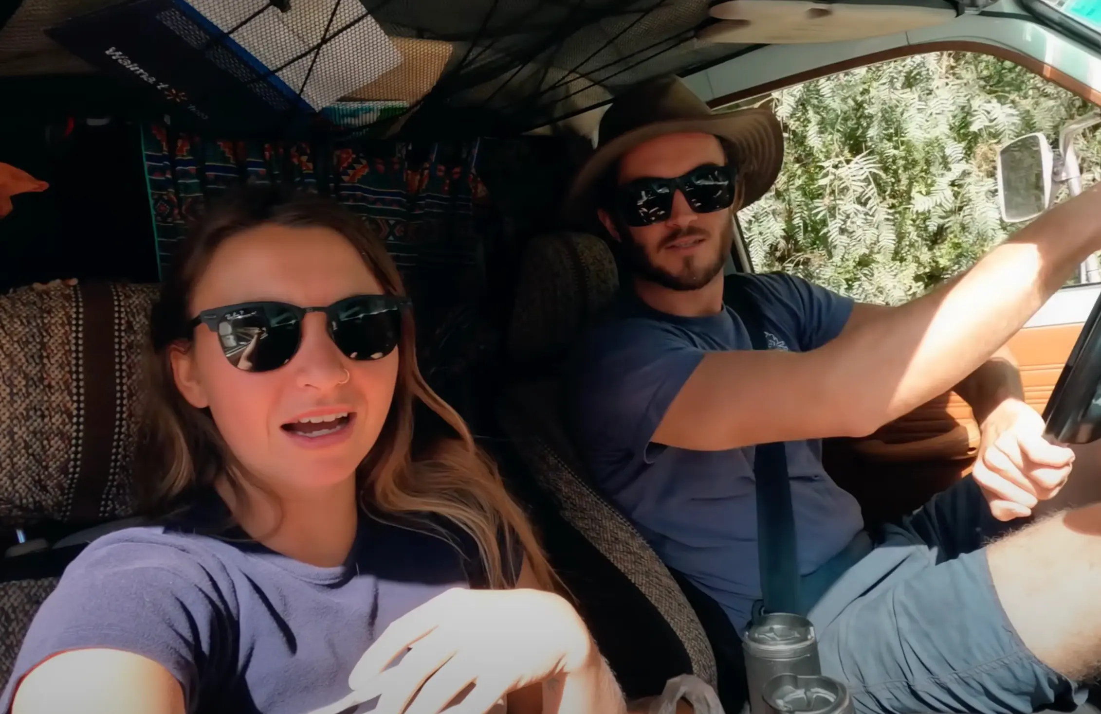 Stacey Tourout y Matthew Yeomans en uno de los viajes.