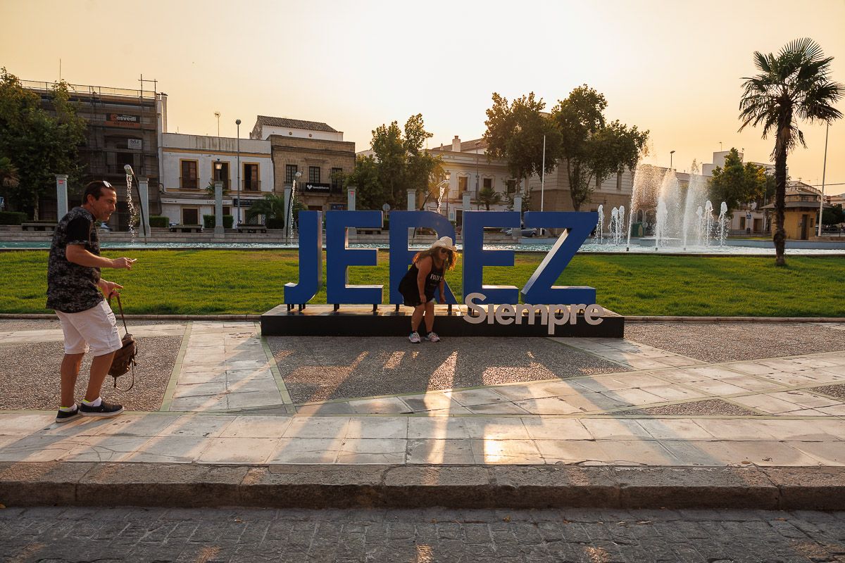El cielo de Jerez, naranja como consecuencia del humo de los incendios de la Península.