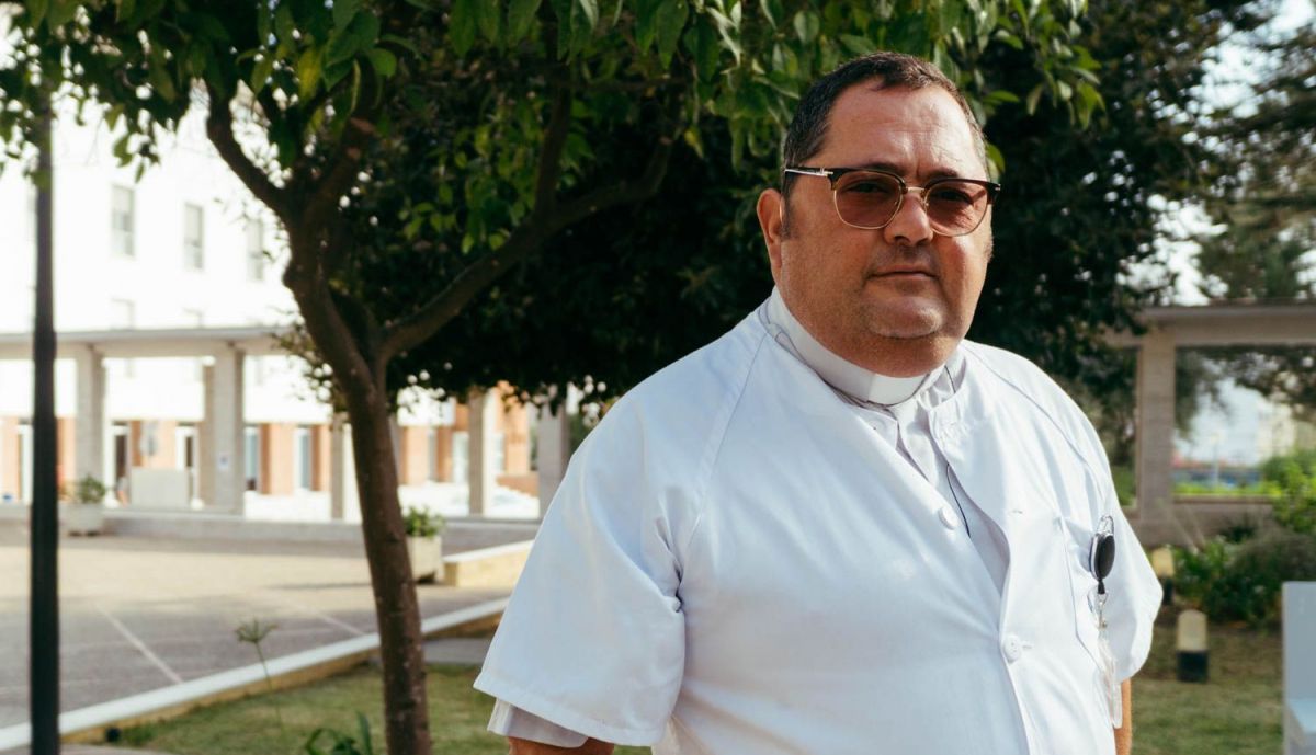 MANUEL JESUS CURA HOSPITAL 4