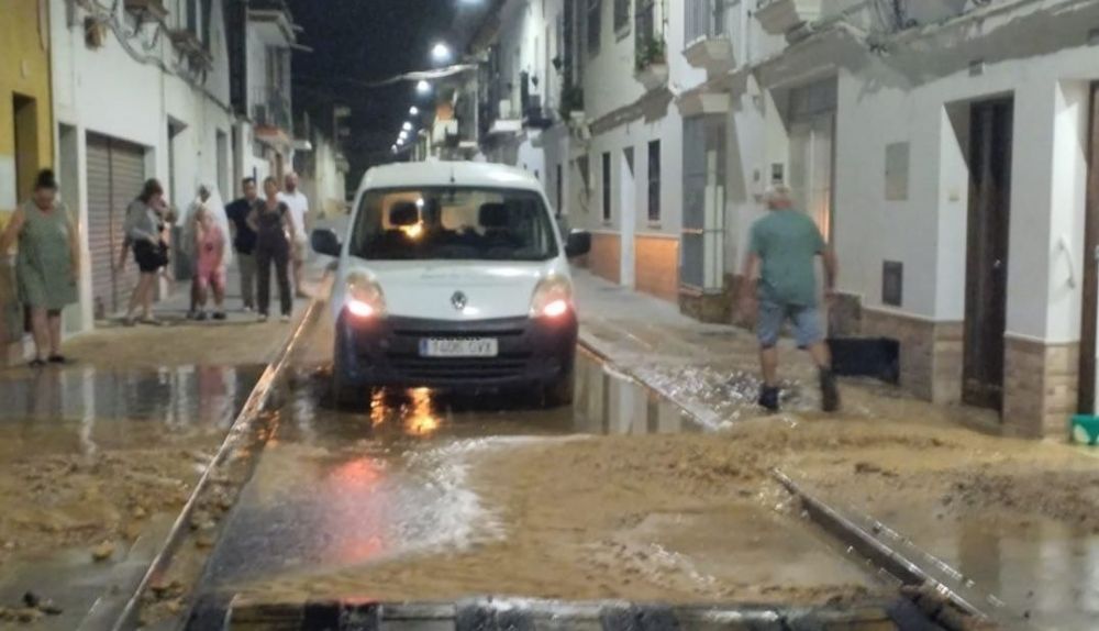 Aspecto que tenía la calle Alba antes del amanecer