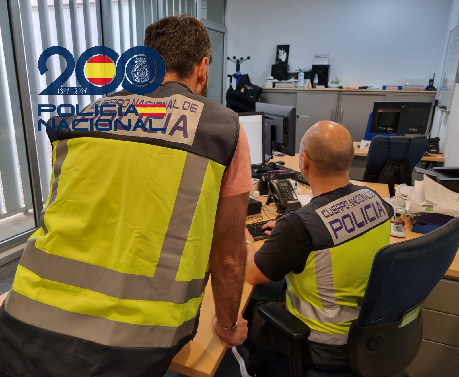 La Policía ha detenido a una mujer por abandonar a su hija.