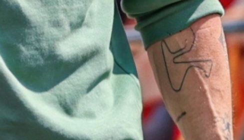 photo 5868469023937776471 x