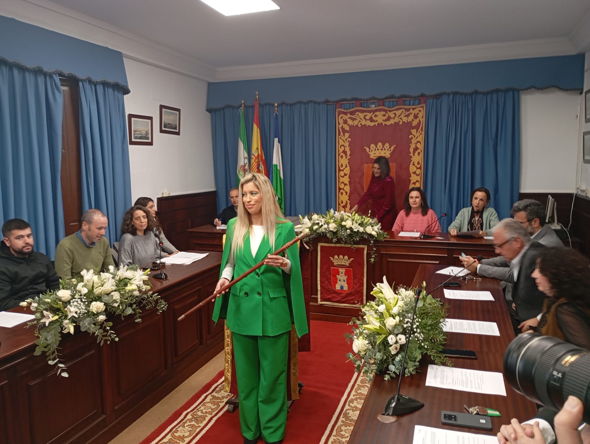 La alcaldesa de Villamartín durante la toma de posesión.