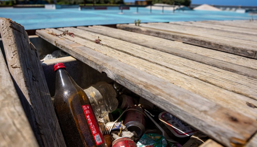 VANDALISMO   SUCIEDAD  CADIZ (34)