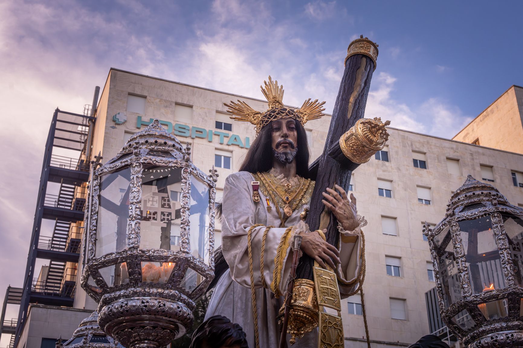 Salida de Jesús Nazareno del Hospital