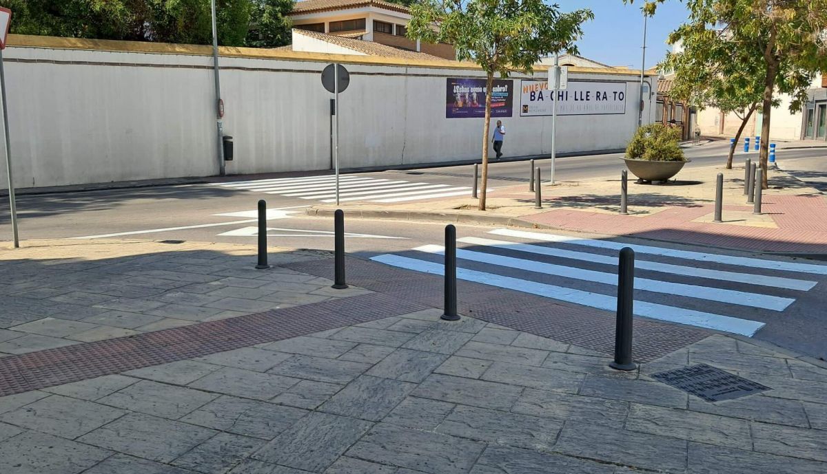 Repintado centros escolares 3