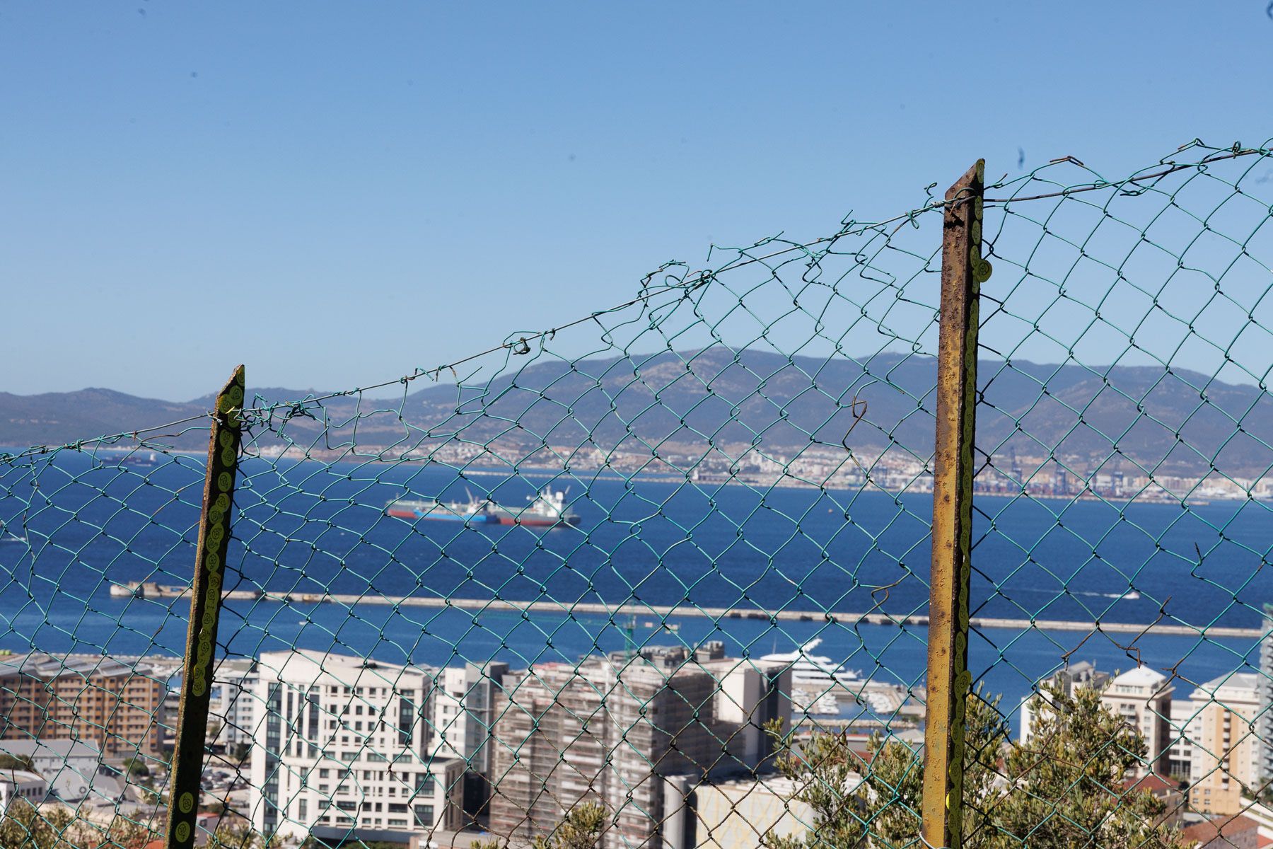Imagen de la Bahía de Algeciras tomada desde lo alto de la Roca.