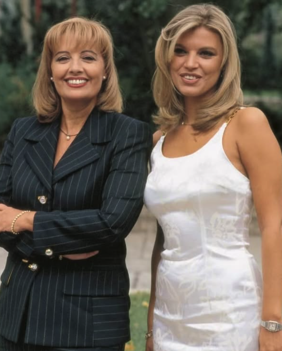 Terelu Campos recuerda a su madre, María Teresa, en redes sociales.