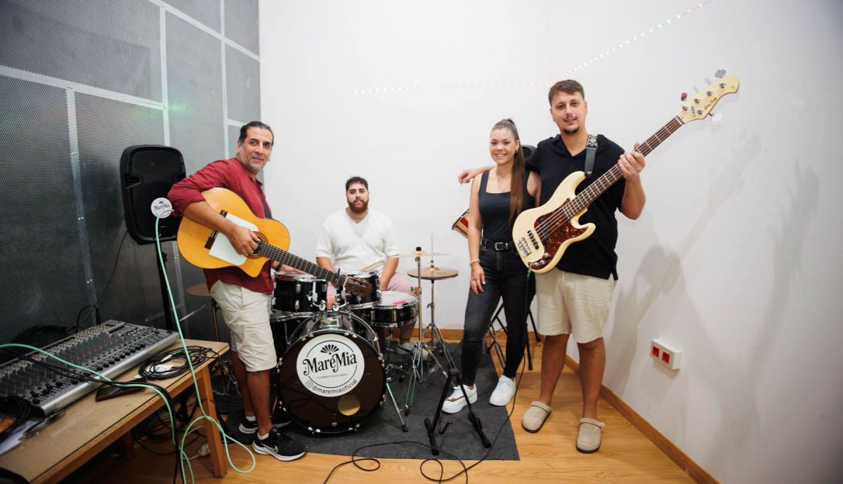 MARE MIA GRUPO MUSICA 12