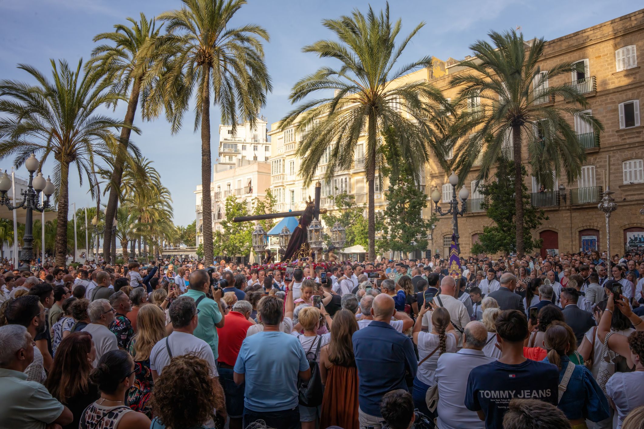 El Nazareno regresa a Santa María tras su peregrinación extramuros