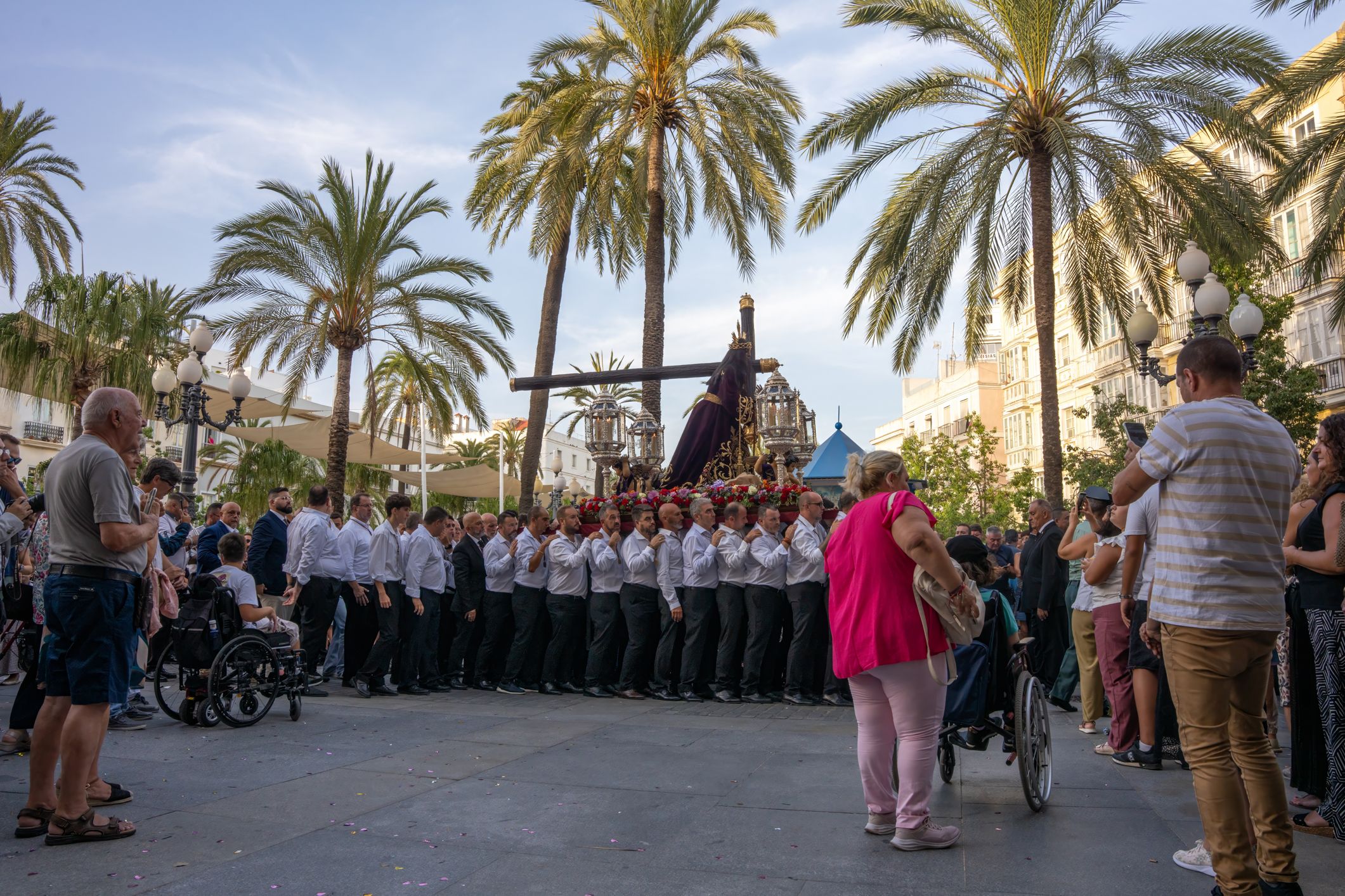 El Nazareno regresa a Santa María tras su peregrinación extramuros