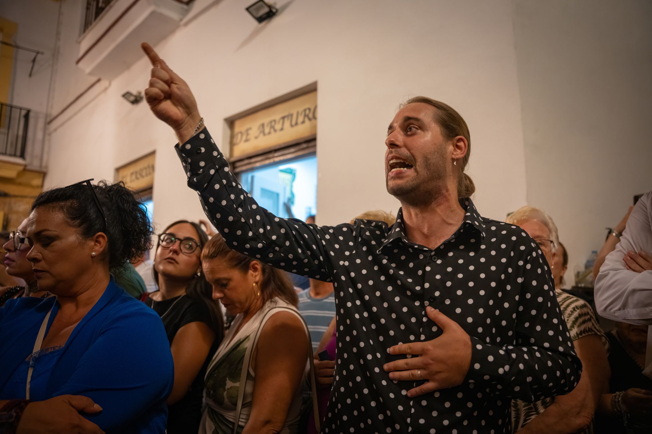 El cante por saetas no faltó a lo largo del regreso. 