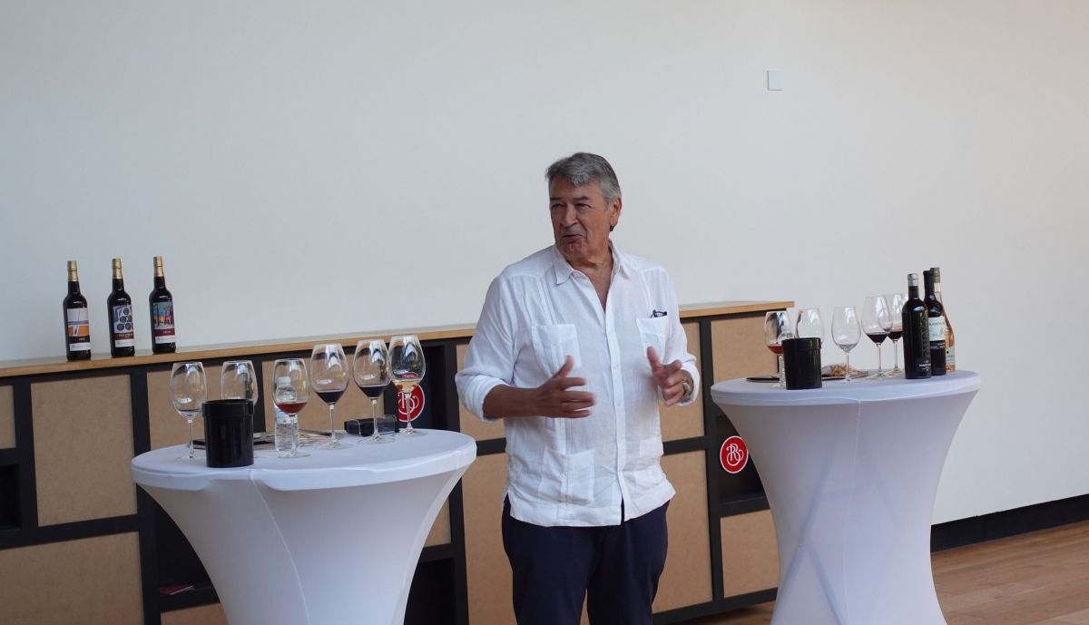 Saldaña, presidente del Consejo Regulador, en Haro.