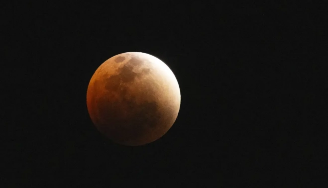 total lunar eclipse in south africa