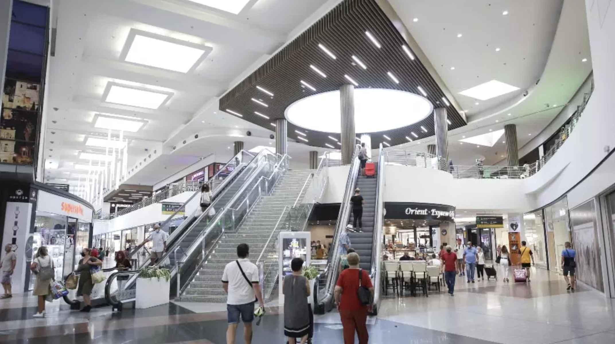 El centro comercial de Málaga en el que ha tenido lugar el suceso.