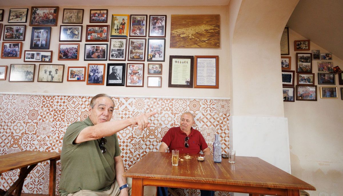Taberna el Currón, los Palacios 