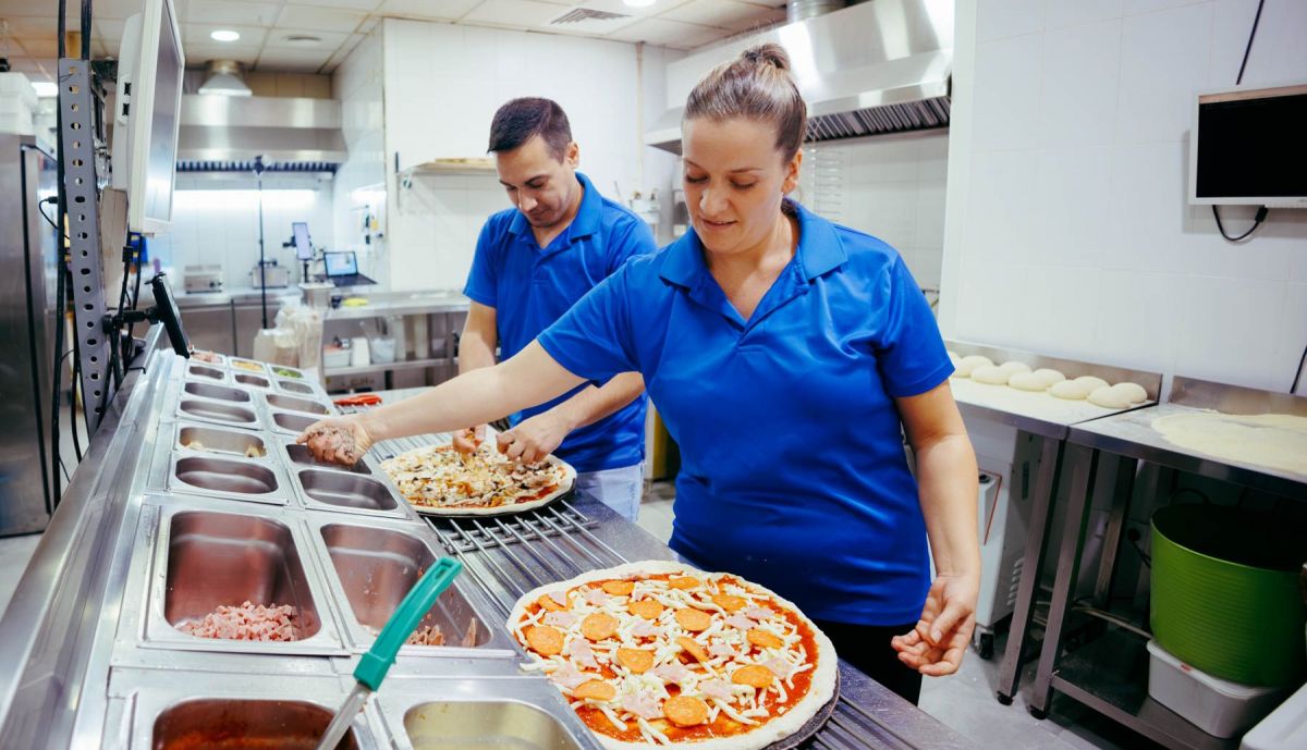 PIZZA JOY CHICLANA 3