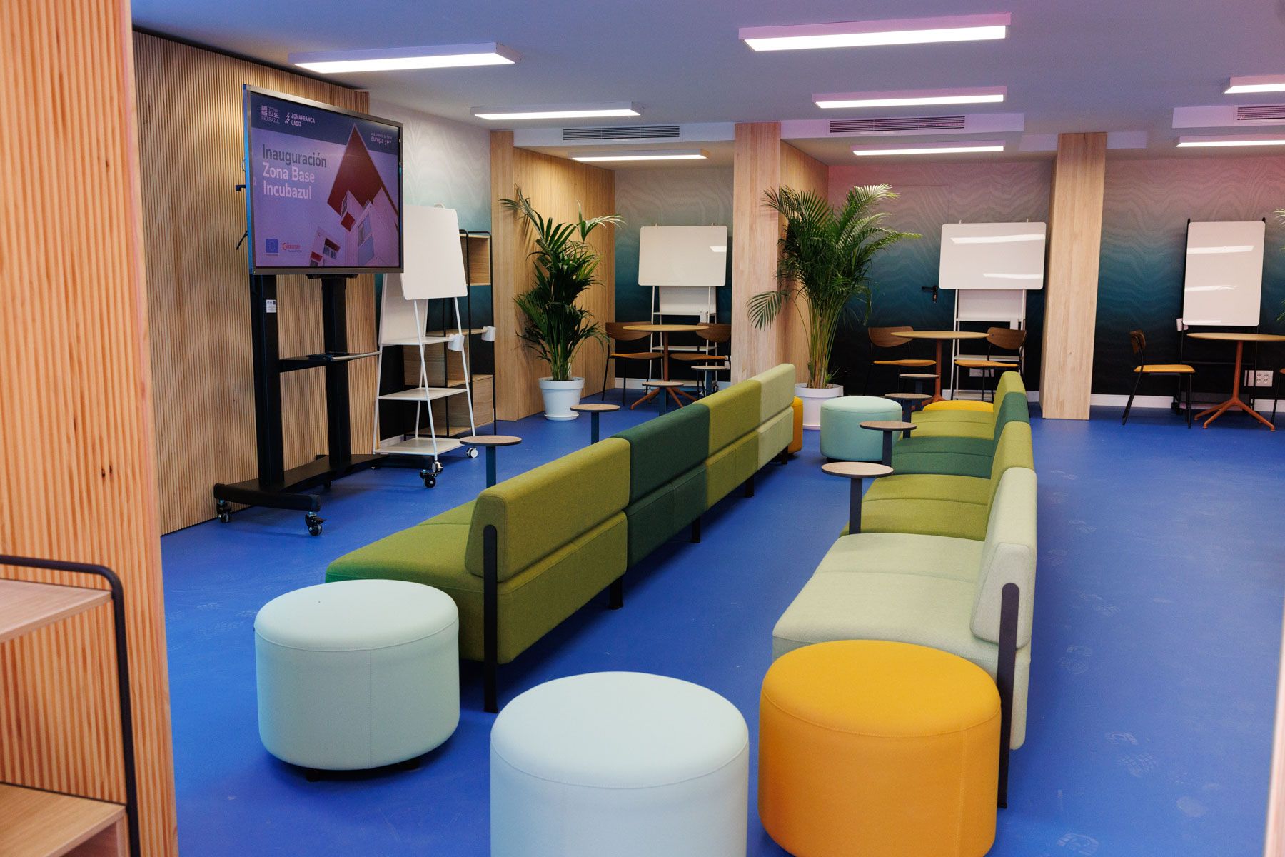 Una sala de reuniones de Incubazul.