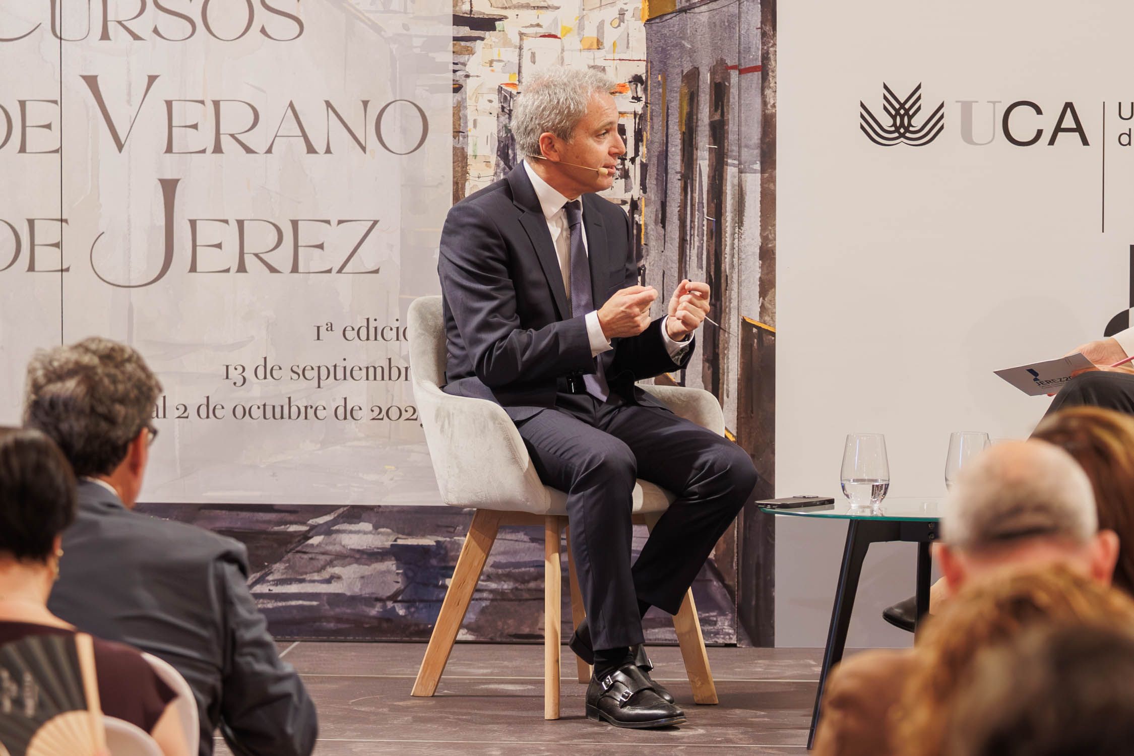 El periodista Vicente Vallés, inaugurando los cursos de verano de Jerez.