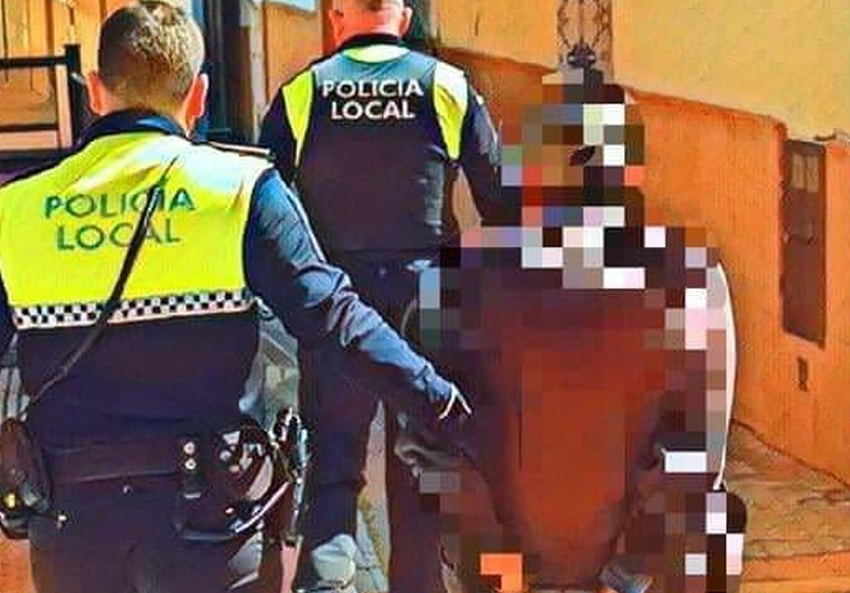 Una intervención de la Policía Local de Íllora, en una imagen de archivo.