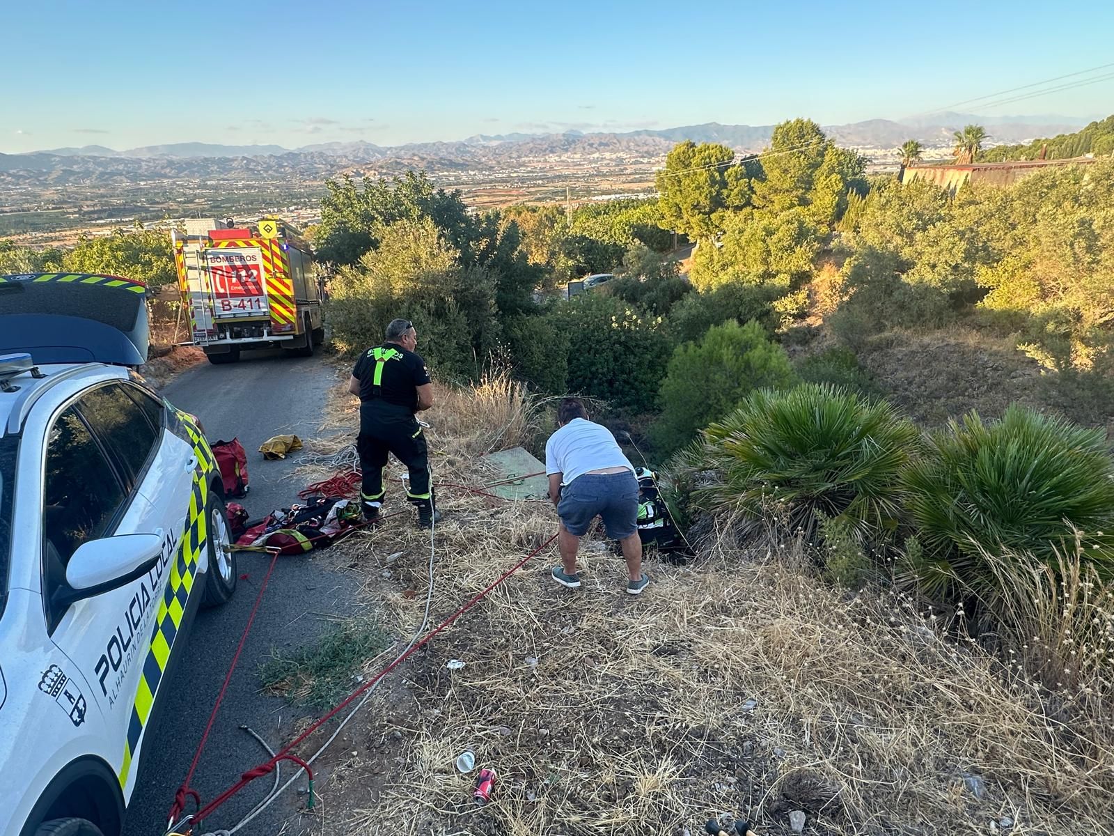 El rescate junto al precipicio.