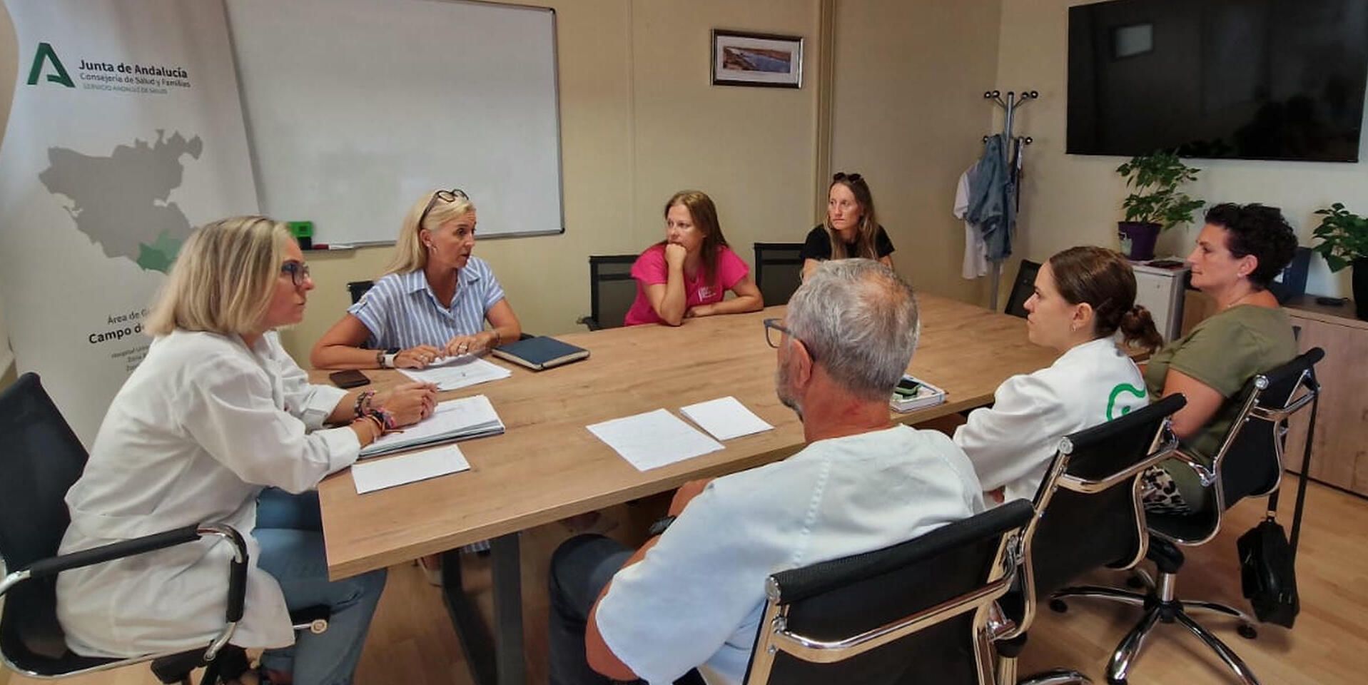 Reunión con representantes de asociaciones de pacientes.