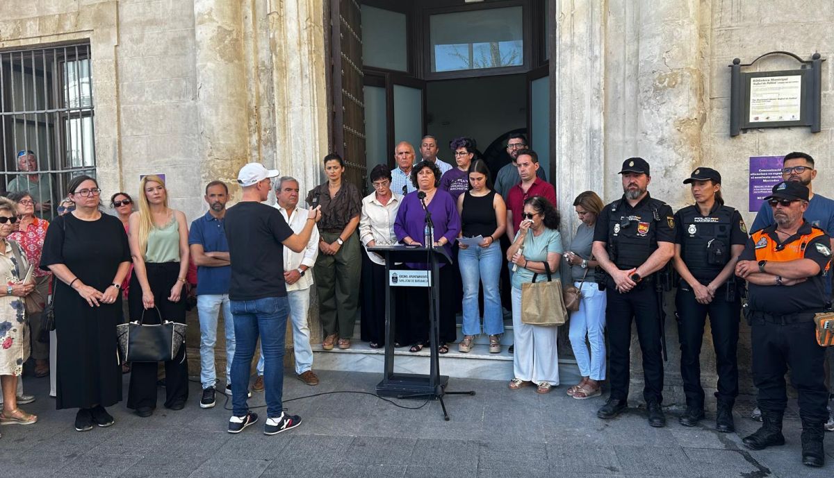 15092025 Concentración por Mercedes Raposo García b