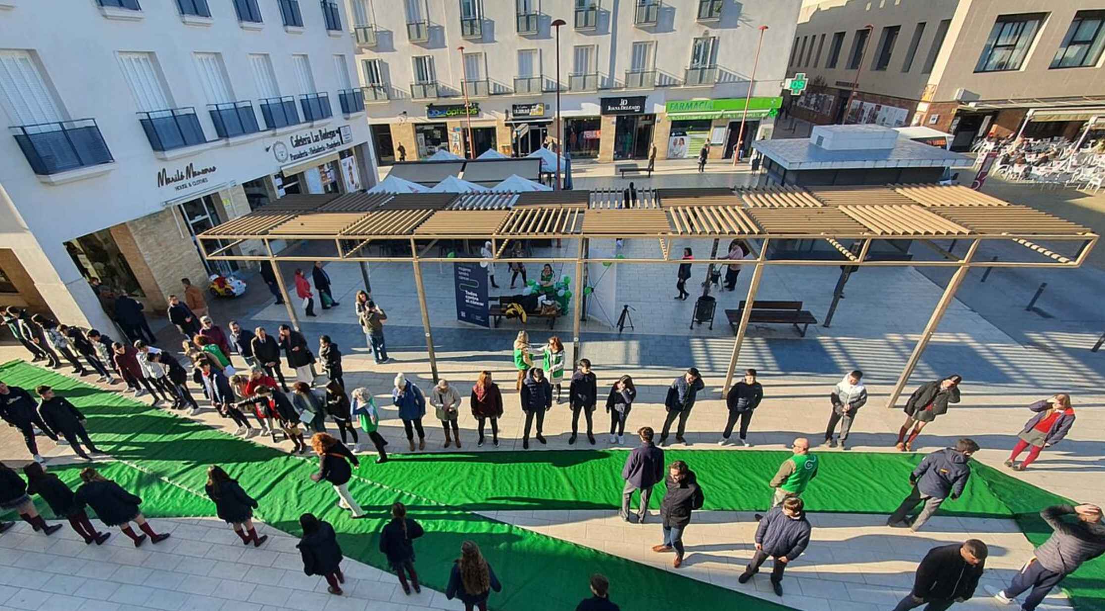Imagen de archivo de la plaza de Las Bodegas, donde ha tenido lugar el intento de secuestro en Chiclana.