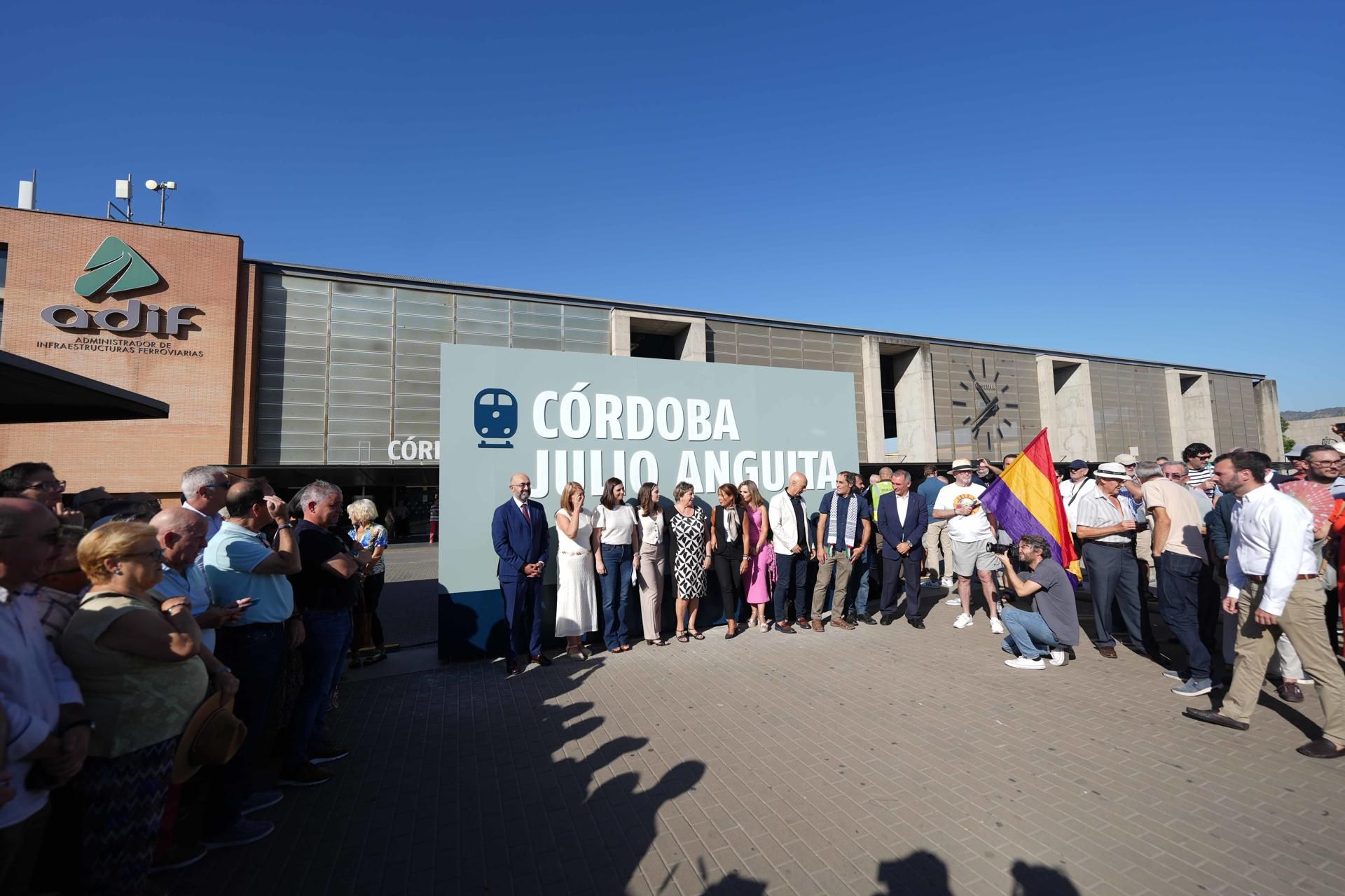 Inauguración de la Estación Julio Anguita. Inauguración de la Estación Julio Anguita.