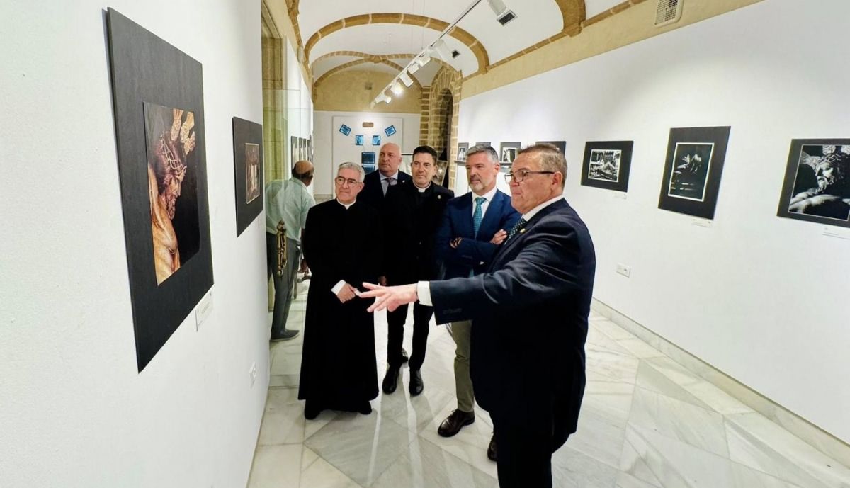 La exposición dedicada a los 300 años del Crucificado.